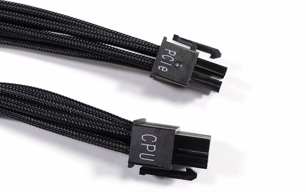 Thermaltake Toughpower iRGB PLUS 1250W Titanium review_09048