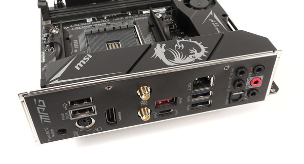 MSI MPG B550I Gaming Edge WiFi review_02201_DxO