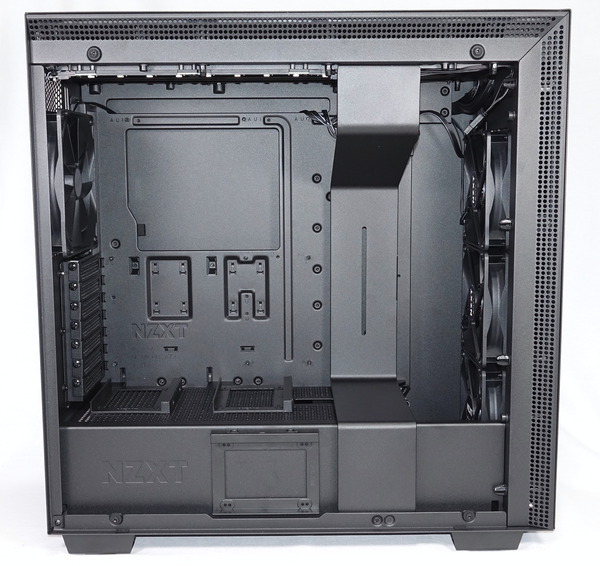 NZXT H700i review_01903