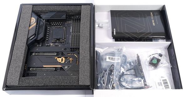 ASRock Z690 Taichi review_01129_DxO