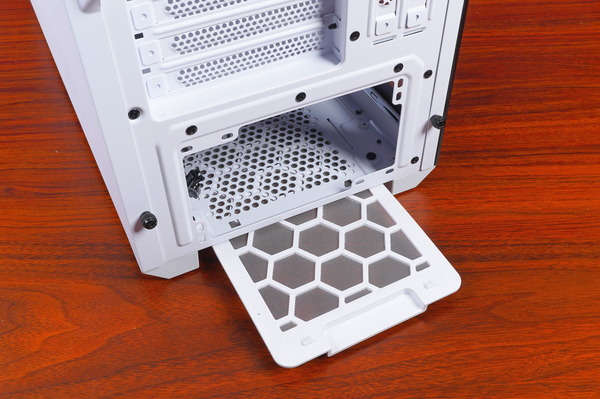 XPG DEFENDER PRO review_04785_DxO