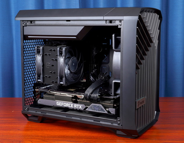 Fractal Design Torrent Nano review_04405_DxO