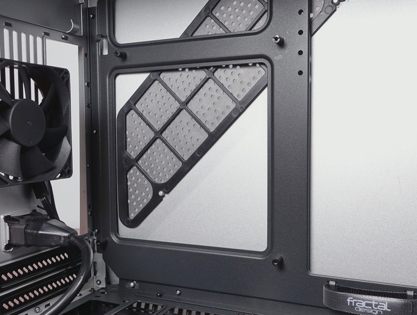Fractal Design Era ITX review_09526_DxO