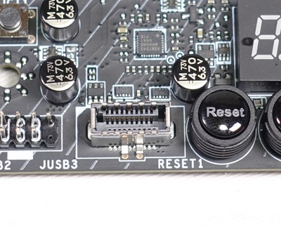 MSI X399 GAMING PRO CARBON AC review_09505