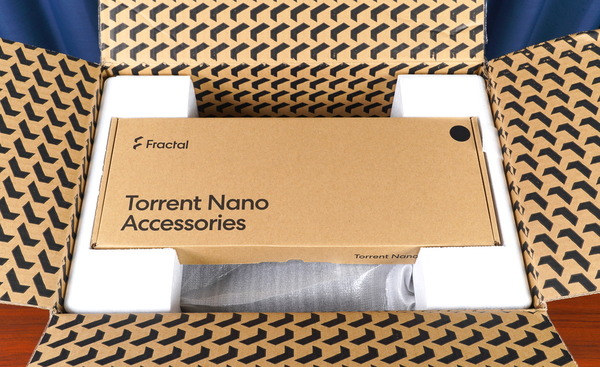 Fractal Design Torrent Nano review_04278_DxO