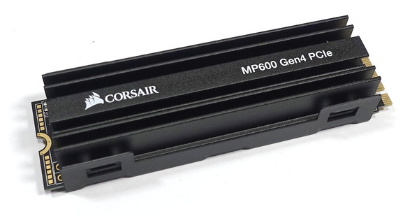 Corsair Force MP600 PCIE4.0 NVMe M.2 SSD 1TB review_00963_DxO