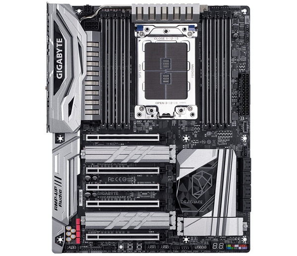 GIGABYTE X399 DESIGNARE EX (4)