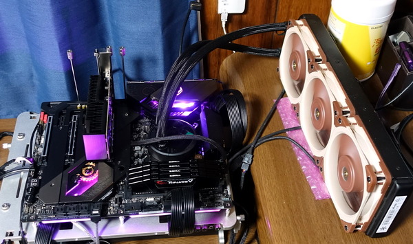 ASRock Z490 Taichi review_09738_DxO