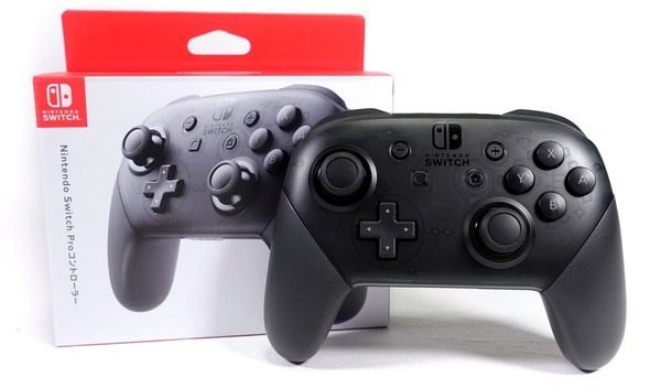 Nintendo Switch Proコントローラー