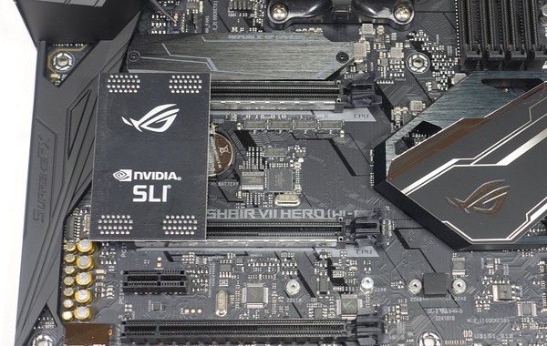 ASUS ROG CROSSHAIR VII HERO (Wi-Fi) review_05738