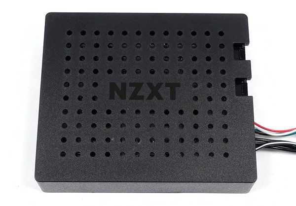 NZXT RGB & Fan Controller review_09781_DxO
