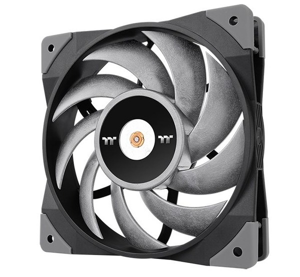 Thermaltake TOUGHFAN 12 Turbo (1)
