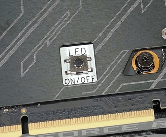 ASUS ROG-STRIX-RTX2080TI-O11G-GAMING review_04094_DxO