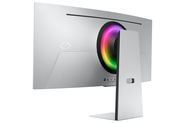Samsung Odyssey OLED G8 (3)