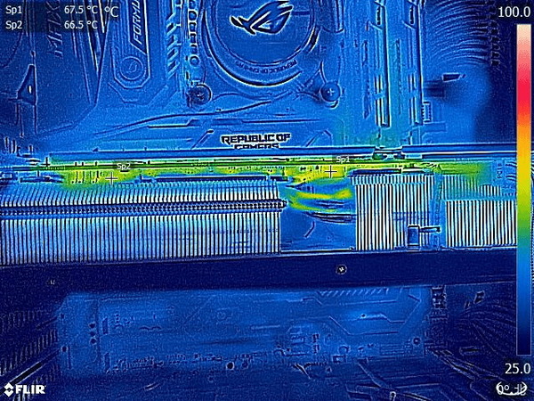 PowerColor Red Devil AMD Radeon RX 6800XT_FLIR (4)