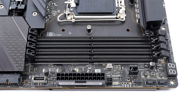 MSI MEG Z690 UNIFY review_00237_DxO