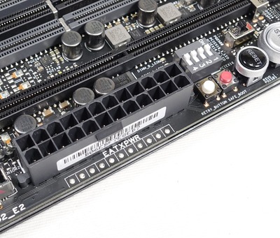 ASUS ROG RAMPAGE VI EXTREME review_02876