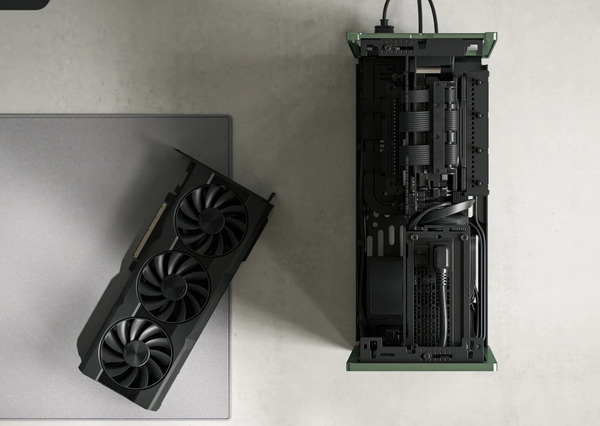 Fractal Design Terra_inside