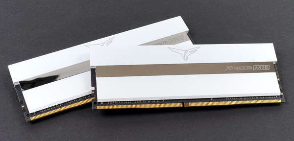 Team T-FORCE Xtreem ARGB WHITE DDR4 review_03548_DxO