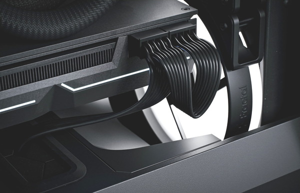 Fractal Design Meshify 2 Nano_Detail_AIR-intake