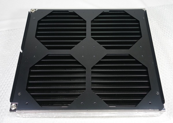 MO-RA3 420 PRO＆Noctua NF-A20 PWM_00677