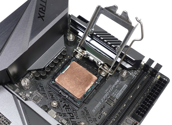 ASUS ROG STRIX Z390-I GAMING review_04972