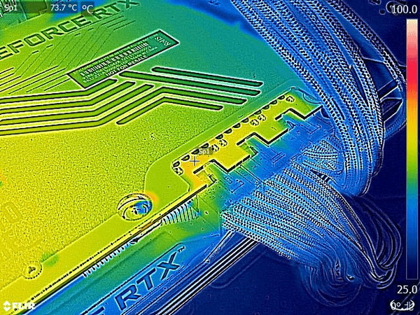 ZOTAC GAMING GeForce RTX 3090 AMP Extreme Holo_FLIR (3)