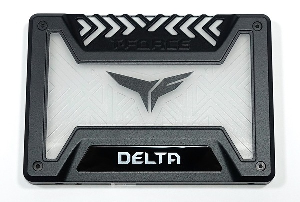 Team T-FORCE DELTA RGB SSD 250GB review_00915_DxO