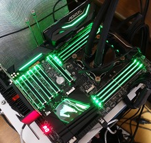 GIGABYTE X299 AORUS Gaming 7 review_08100