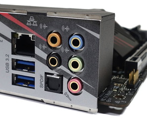 ASRock X570 Phantom Gaming-ITX/TB3 review_01026_DxO