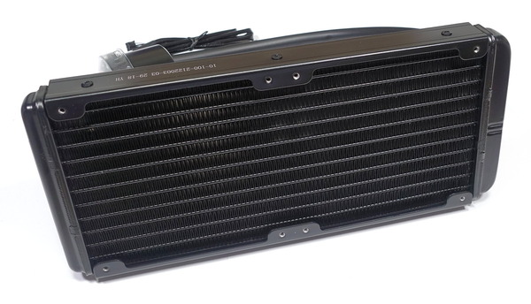 Thermaltake Water 3.0 240 ARGB Sync review_09819_DxO
