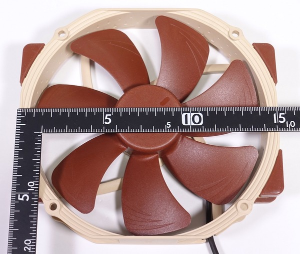 Noctua NH-U14S TR4-SP3 review_09846