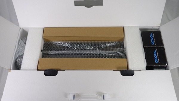 Alphacool Eiswand 360 CPU Black review_06951
