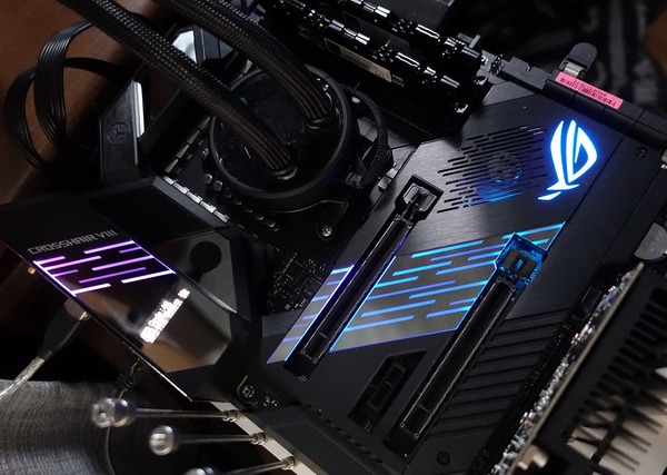 ASUS ROG CROSSHAIR VIII FORMULA review_00164