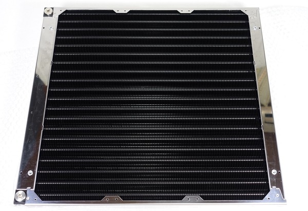 MO-RA3 420 PRO＆Noctua NF-A20 PWM_00676
