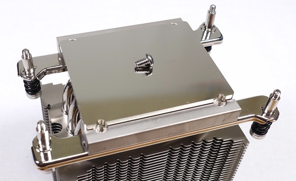 Noctua NH-U9 TR4-SP3 review_09934