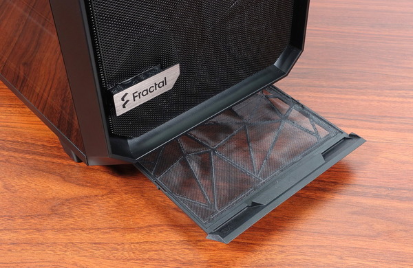 Fractal Design Meshify 2 XL review_06392_DxO