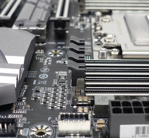 GIGABYTE X399 Designare EX review_02435