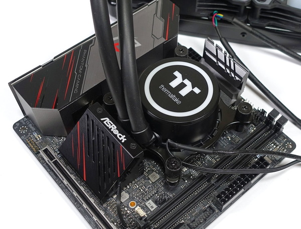 ASRock X570 Phantom Gaming-ITX/TB3 review_01040_DxO