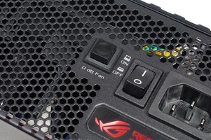 ASUS ROG-THOR-1200P review_05576_DxO
