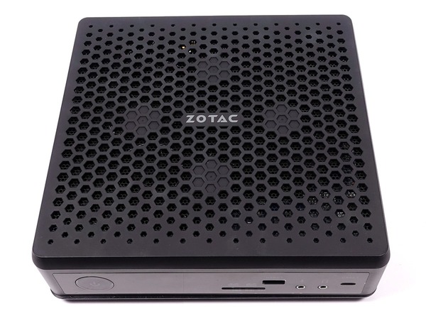 ZBOX E-series EN52060V review_09230_DxO