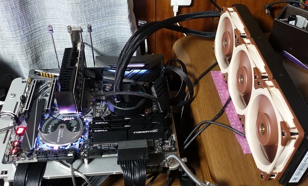 ASRock Z390 Taichi Ultimate review_05871