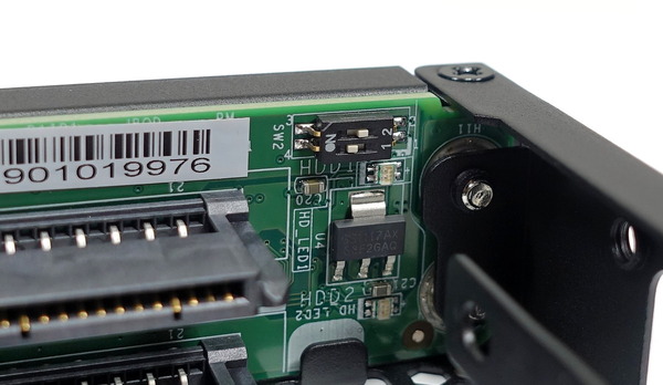 QNAP TVS-472XT review_04451_DxO