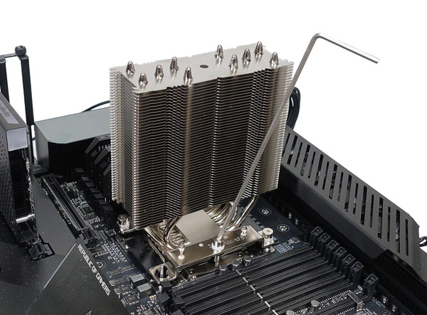 Noctua NH-U12S DX-3647 review_09258_DxO