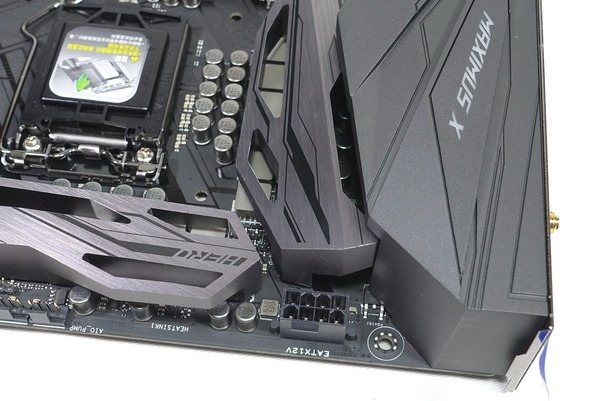 ASUS ROG MAXIMUS X HERO (WI-FI AC) review_01778