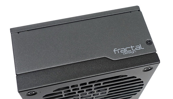 Fractal Design Ion SFX 650G review_02654_DxO