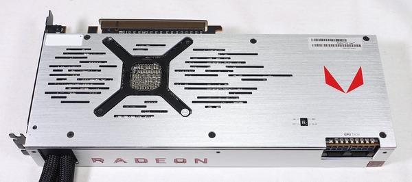 Radeon RX Vega 64 Liquid Cooled Edition review_01080