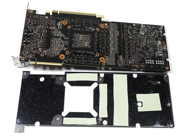 Palit GeForce RTX 2080 Ti GamingPro OC review_02978_DxO