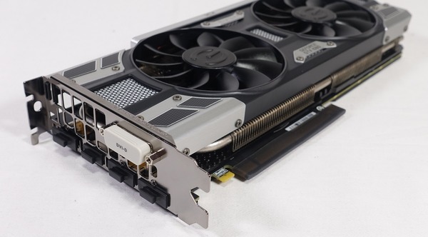 EVGA GTX 1080 SC2 GAMING iCX_05244