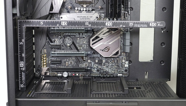 NZXT H700i review_02045